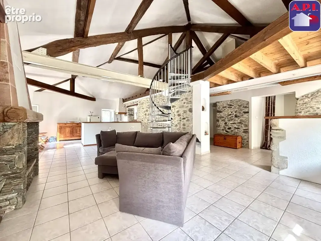 Appartement à TARASCON-SUR-ARIEGE