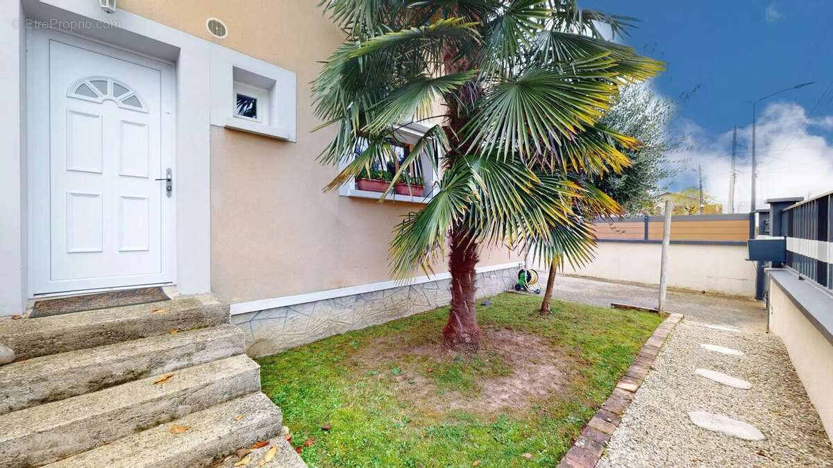 Maison à MONTFERMEIL