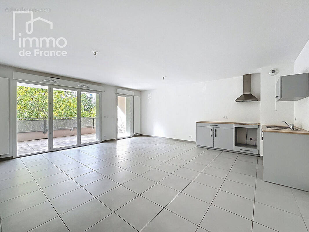 Appartement à SAINT-JULIEN-EN-GENEVOIS