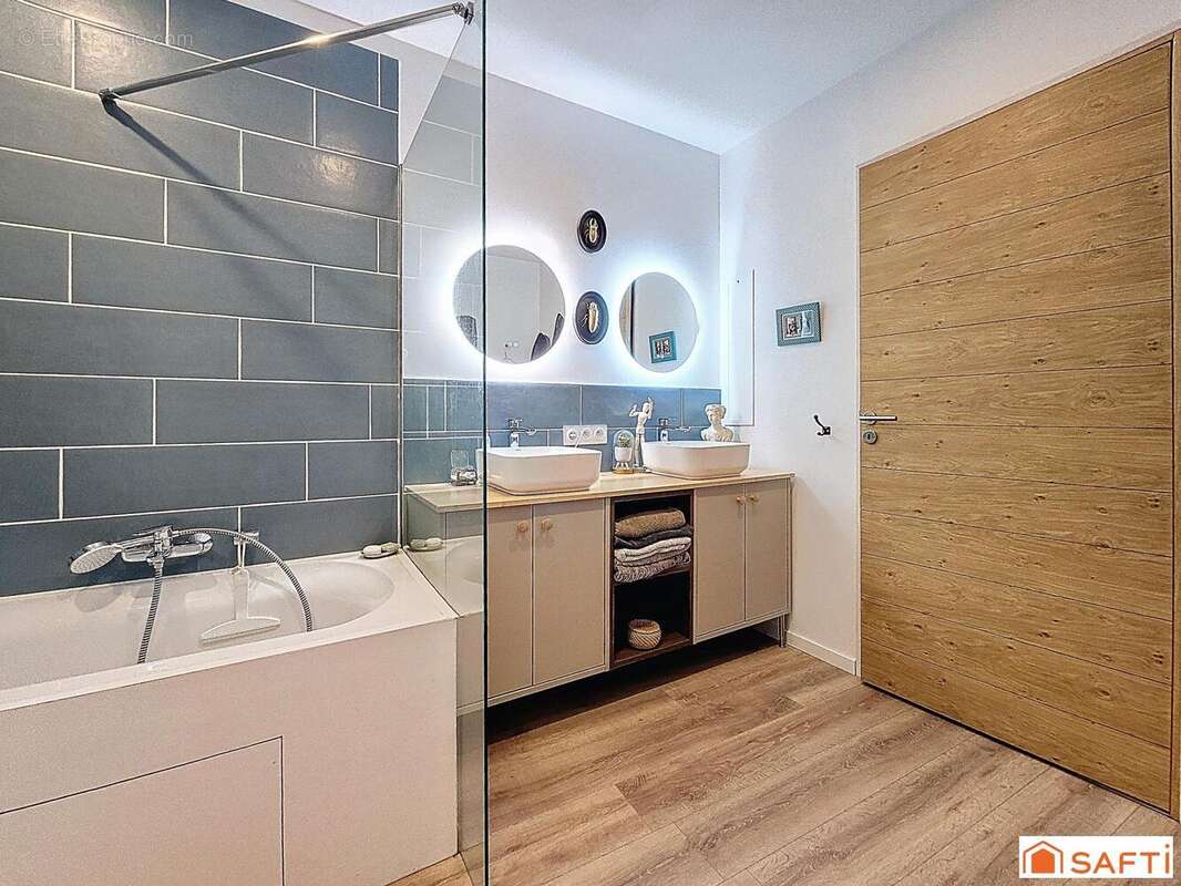 Photo 8 - Maison à THEIZE