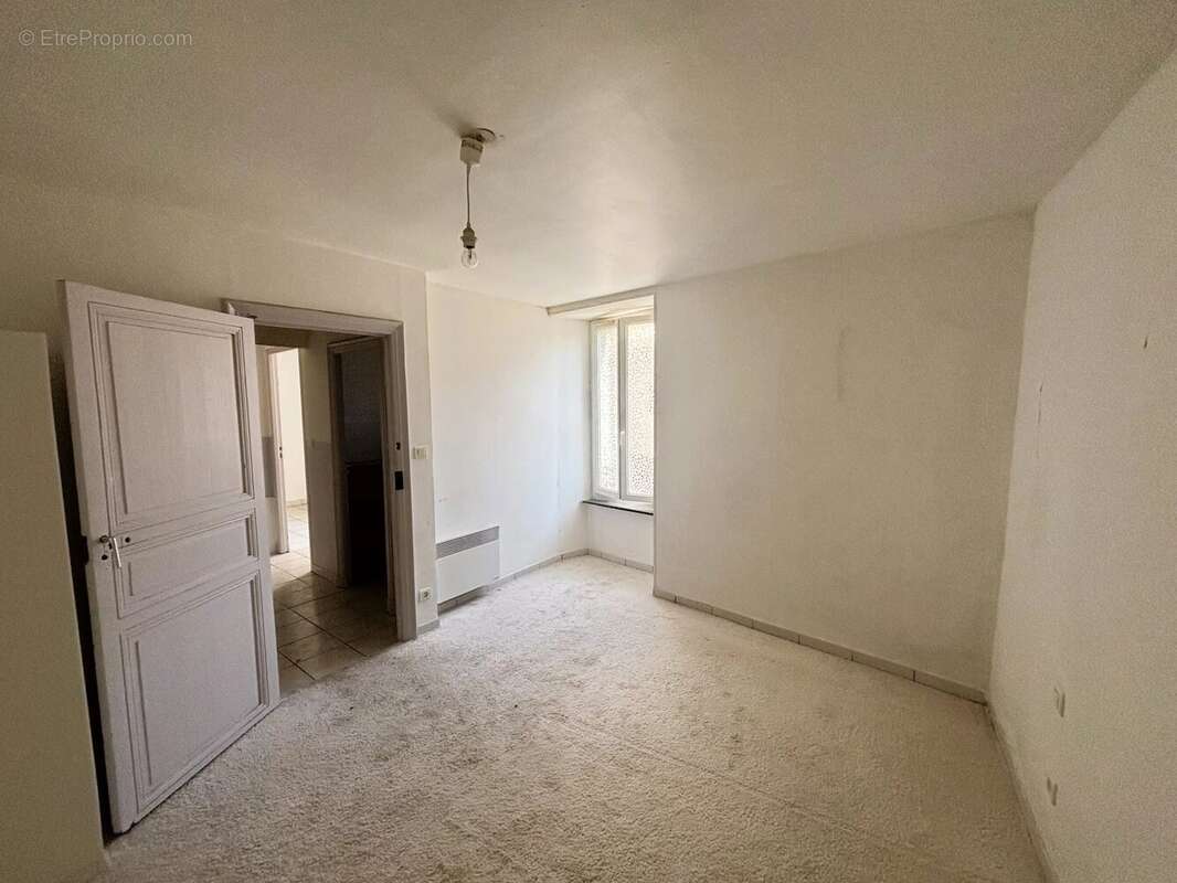 Maison à VILLENEUVE-MINERVOIS