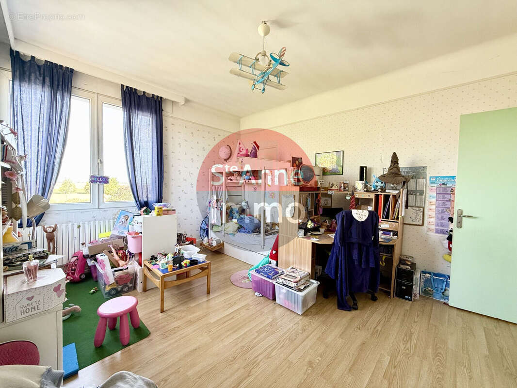 Photo 8 - Maison à ROSIERES-EN-SANTERRE