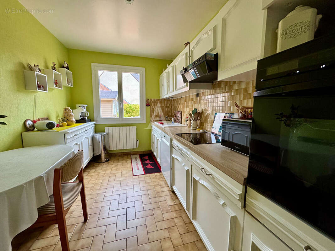 Maison à CONFLANS-SAINTE-HONORINE