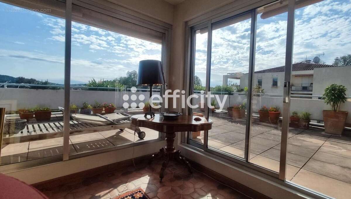Appartement à AIX-EN-PROVENCE