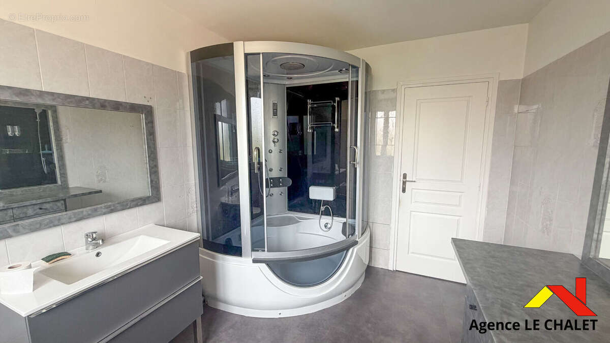 Maison à ABLON-SUR-SEINE