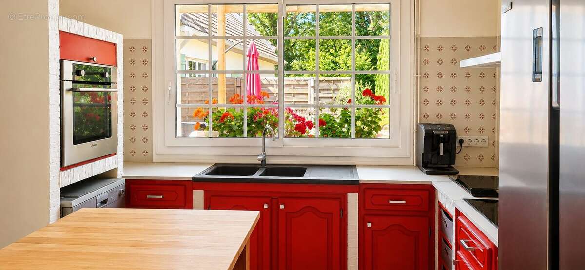 Maison 227 m² à Estrees-Les-Crecy  - photo 4