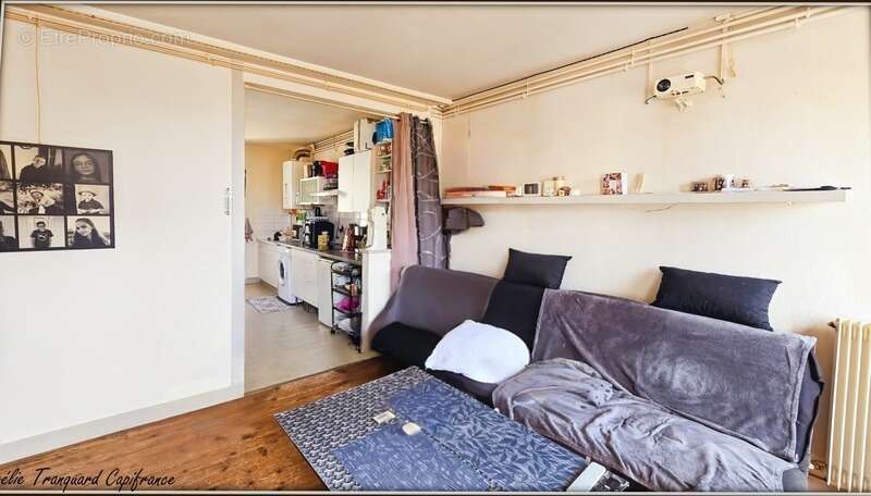 Appartement à SAINT-JEAN-D'ANGELY