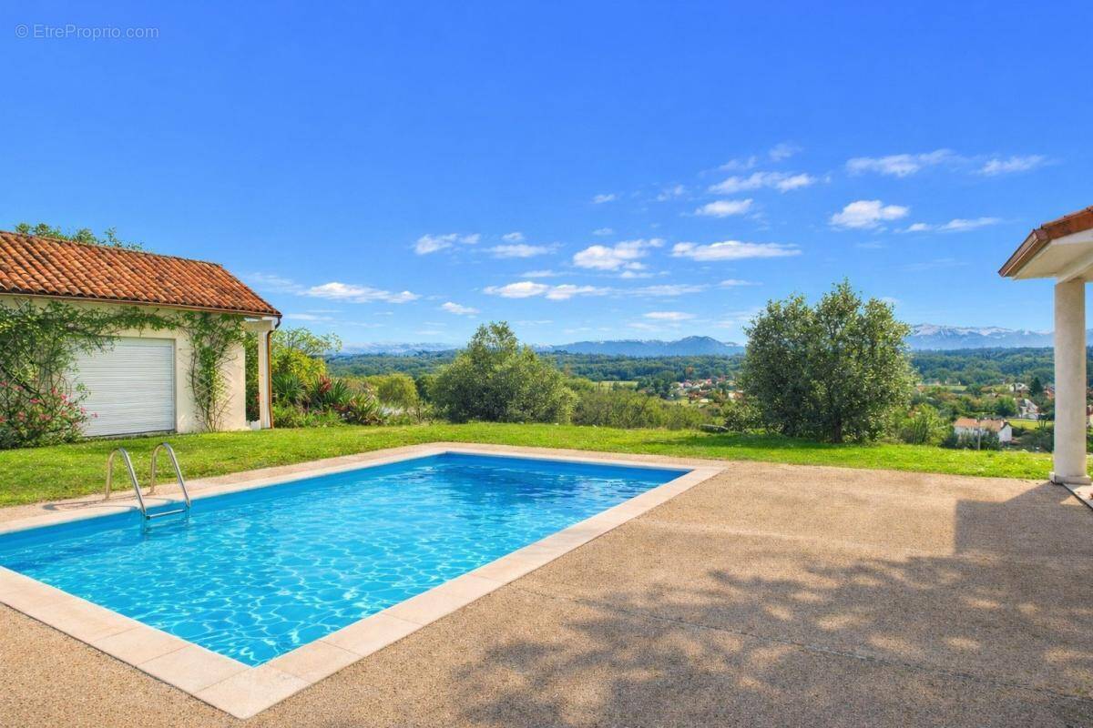 Maison à IDRON