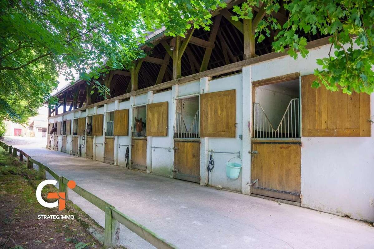 Maison à LYONS-LA-FORET