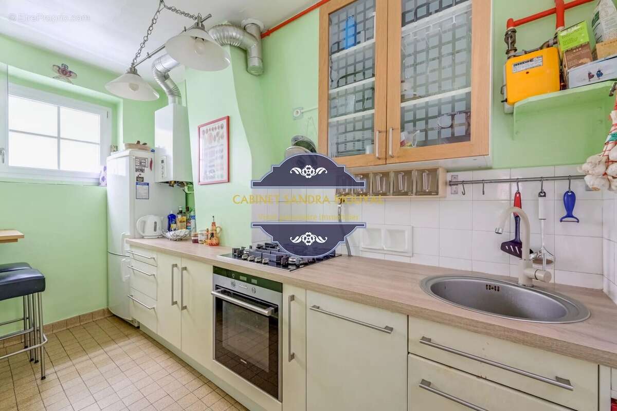 Appartement à PARIS-3E