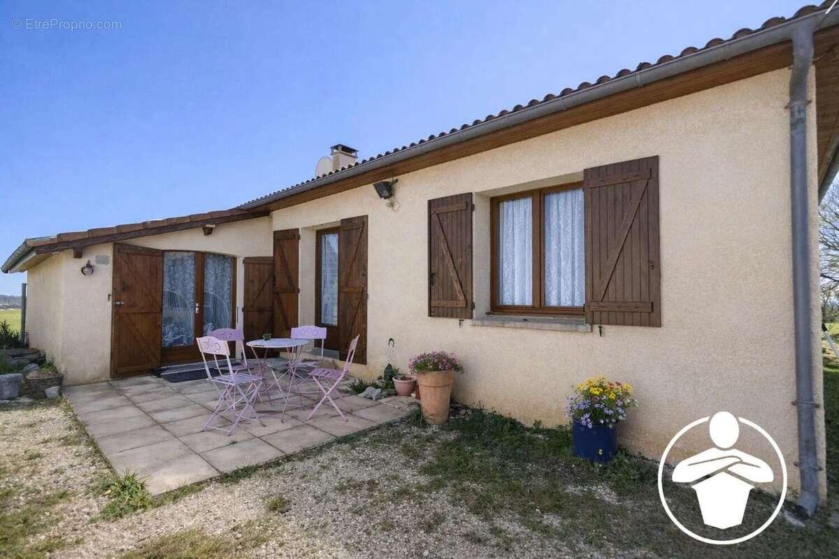 Maison à LACAPELLE-CABANAC