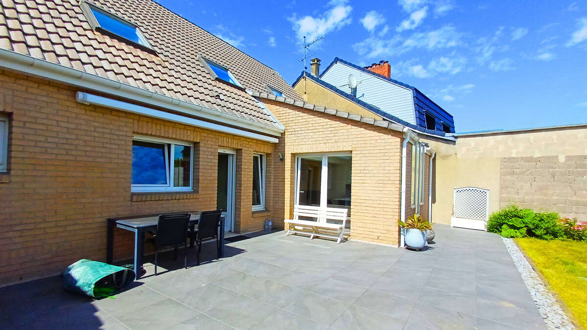 Maison à ZUYDCOOTE