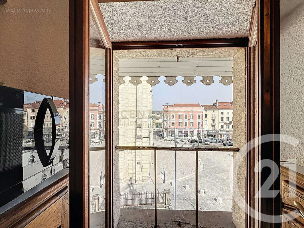 Appartement à BOURGOIN-JALLIEU