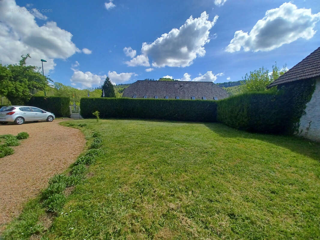 Maison à SAINT-MARTIN-VALMEROUX