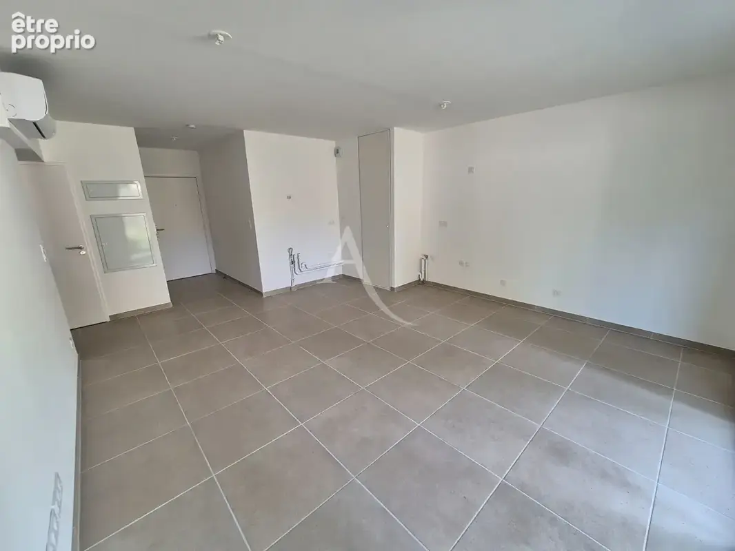Appartement Neuf Marguerittes 2 pièce(s) 50.30m² - photo 4