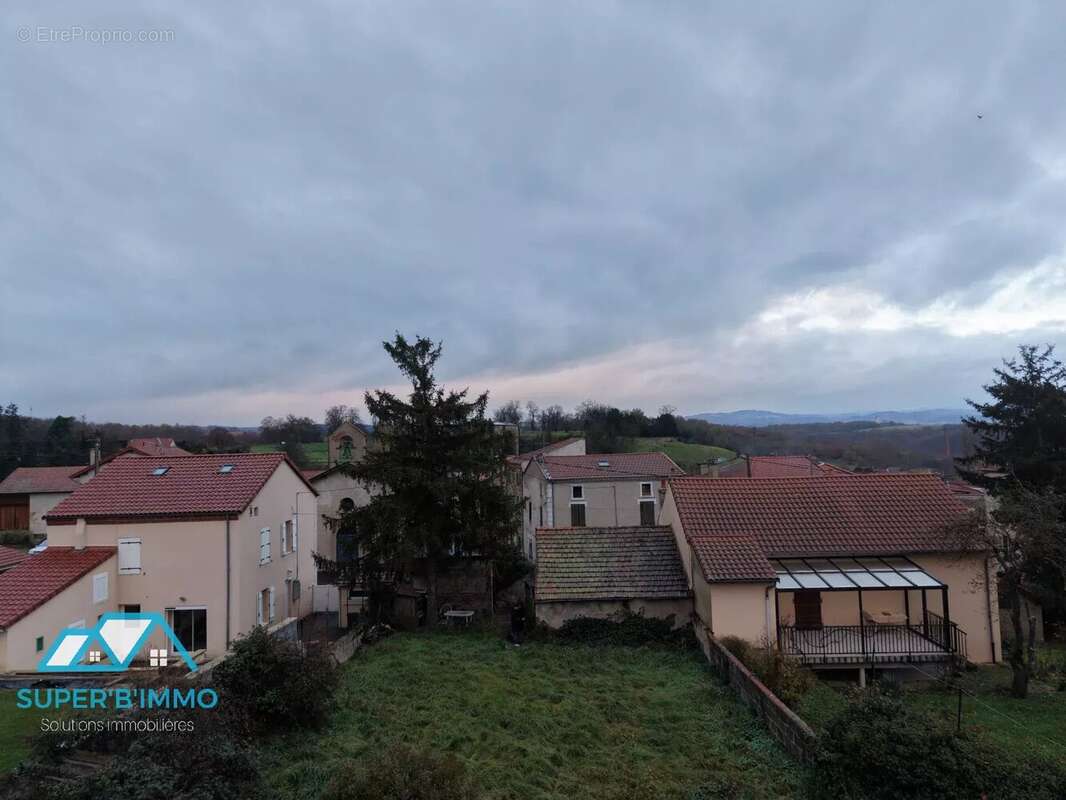 Maison à FRUGERES-LES-MINES