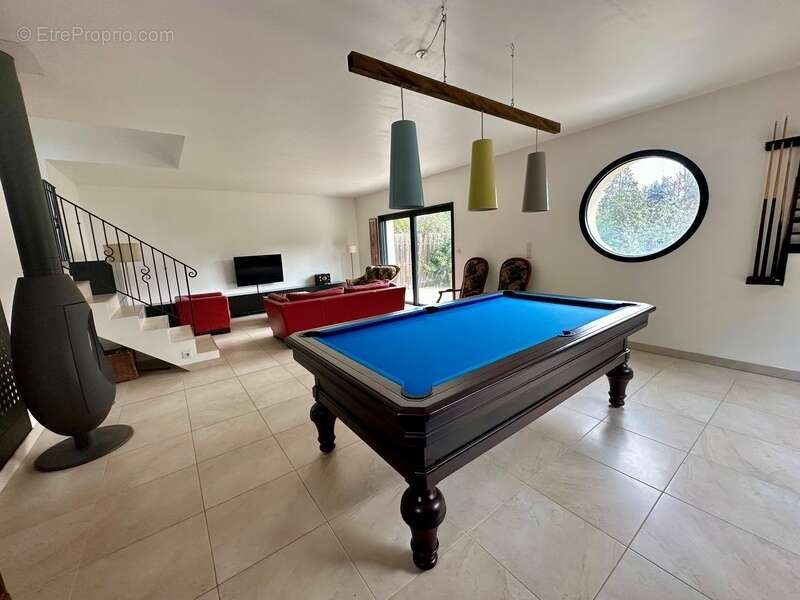 Maison à GIF-SUR-YVETTE