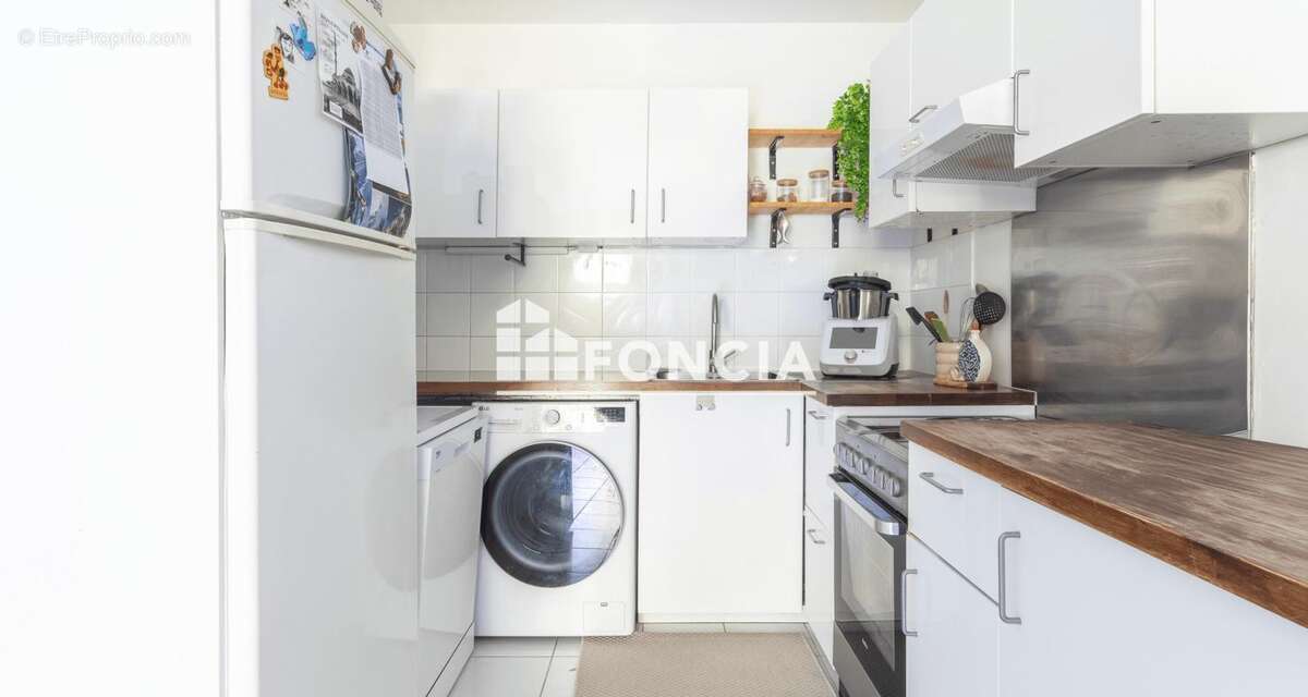 Montpellier – Plan des Quatre Seigneurs  T2 de 46 m² avec grande terrasse et garage en sous-sol - photo 4