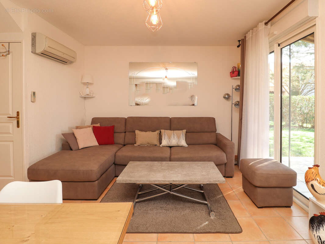 Maison à MONTAUROUX