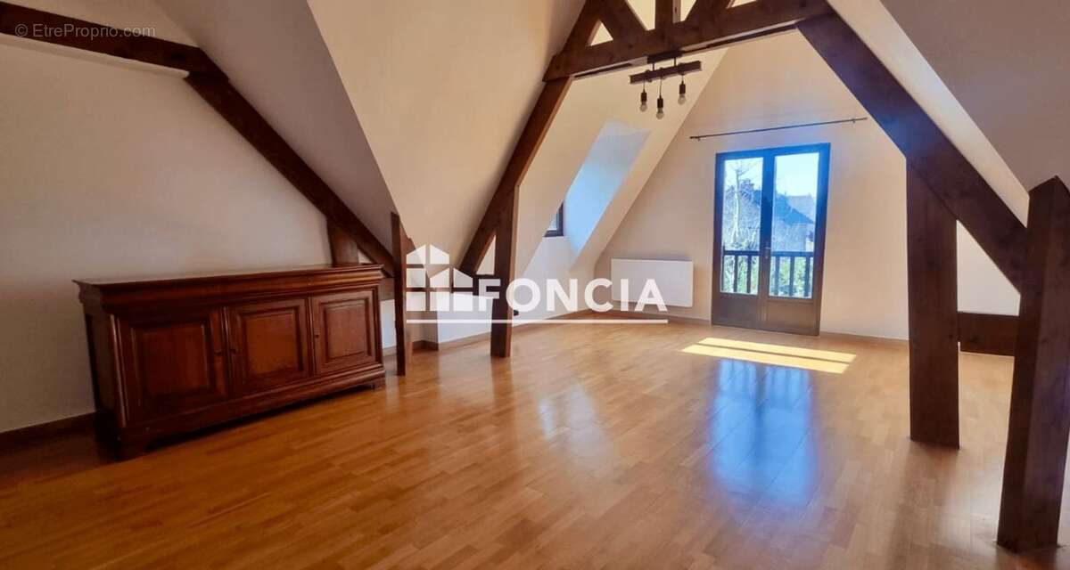 Maison à SAINT-LEU-LA-FORET