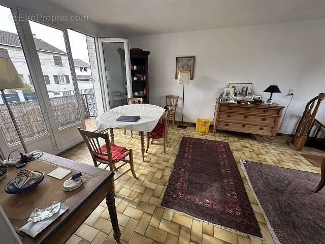 Maison à BONNEUIL-SUR-MARNE