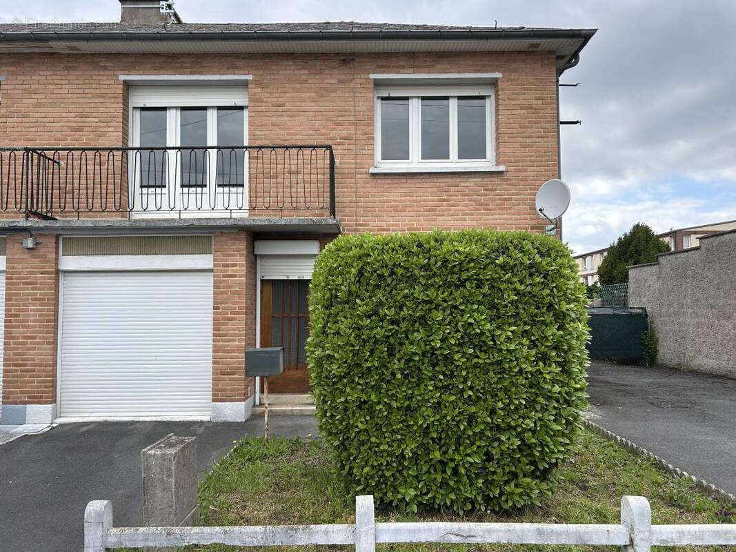 Maison à RAILLENCOURT-SAINTE-OLLE
