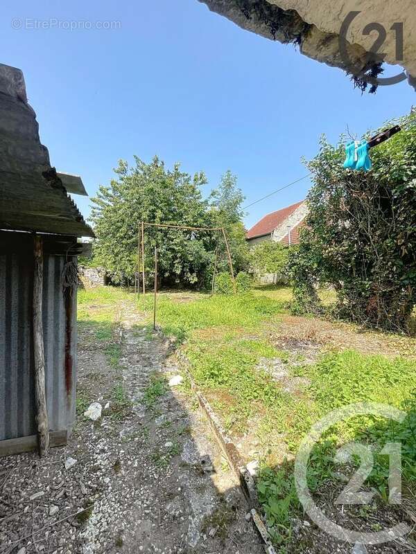 Maison 140 m² à Nitry  - photo 15
