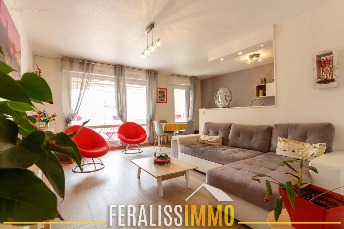 Appartement à PONTOISE