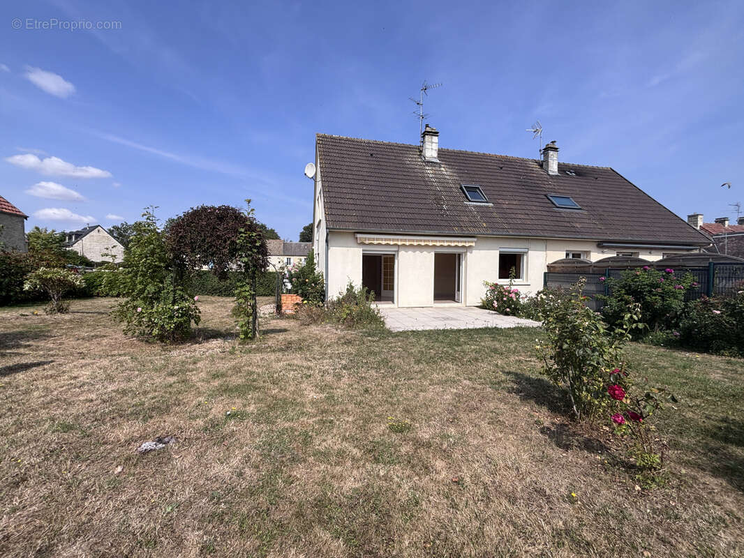 Maison familiale quartier calme - photo 17
