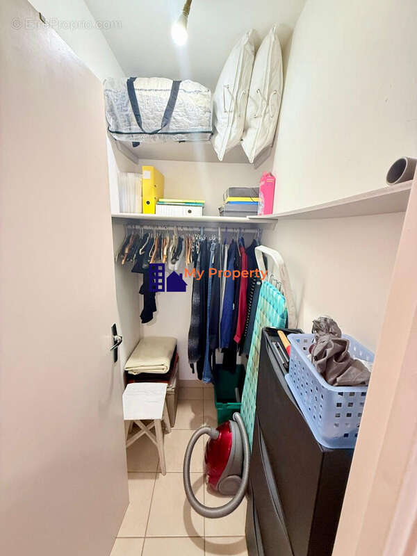 Appartement à HOUILLES