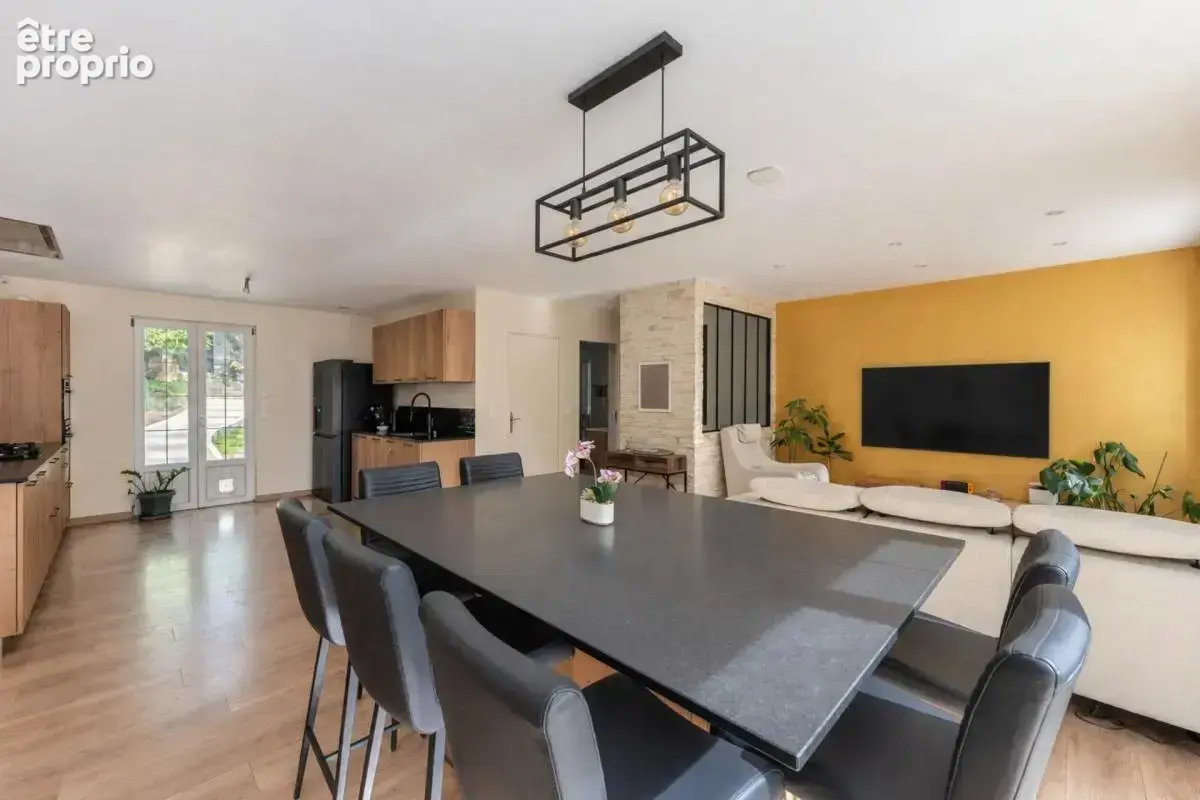 Maison de 6 pièces de 132 m² à Seraincourt - photo 5