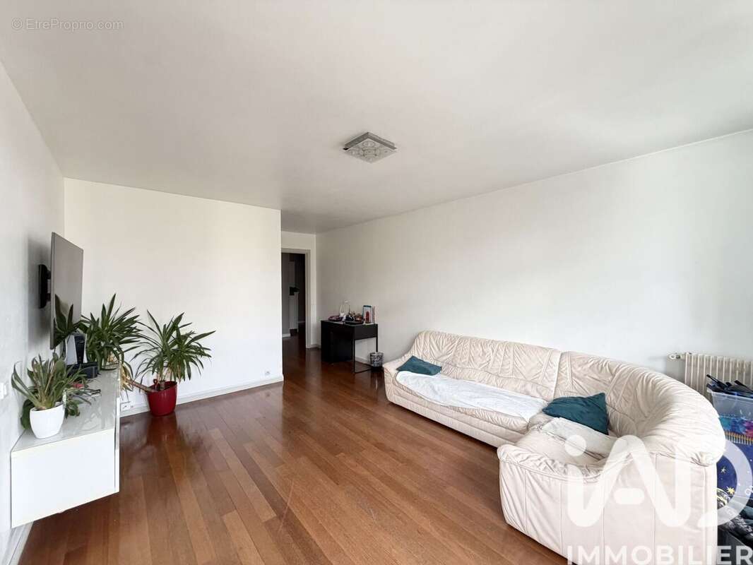 Photo 2 - Appartement à RIS-ORANGIS