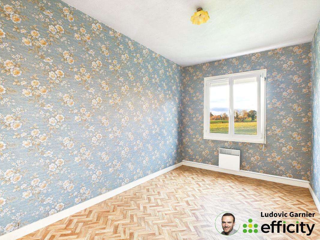 Maison à SAINT-HILAIRE-DU-HARCOUET