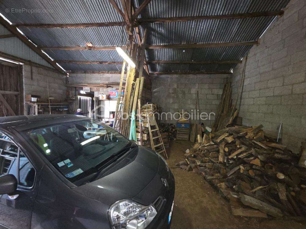 Maison à LE BEUGNON