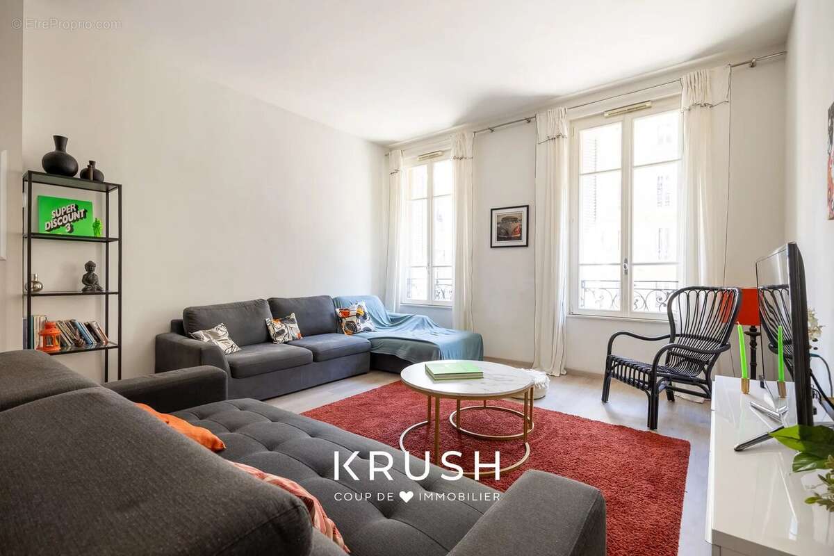 Appartement à MARSEILLE-2E