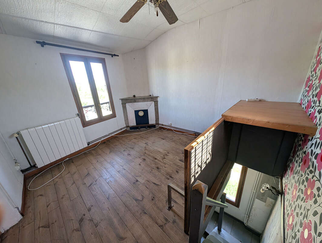 Maison avec jardin TOURNON SUD - 88m2 - photo 11