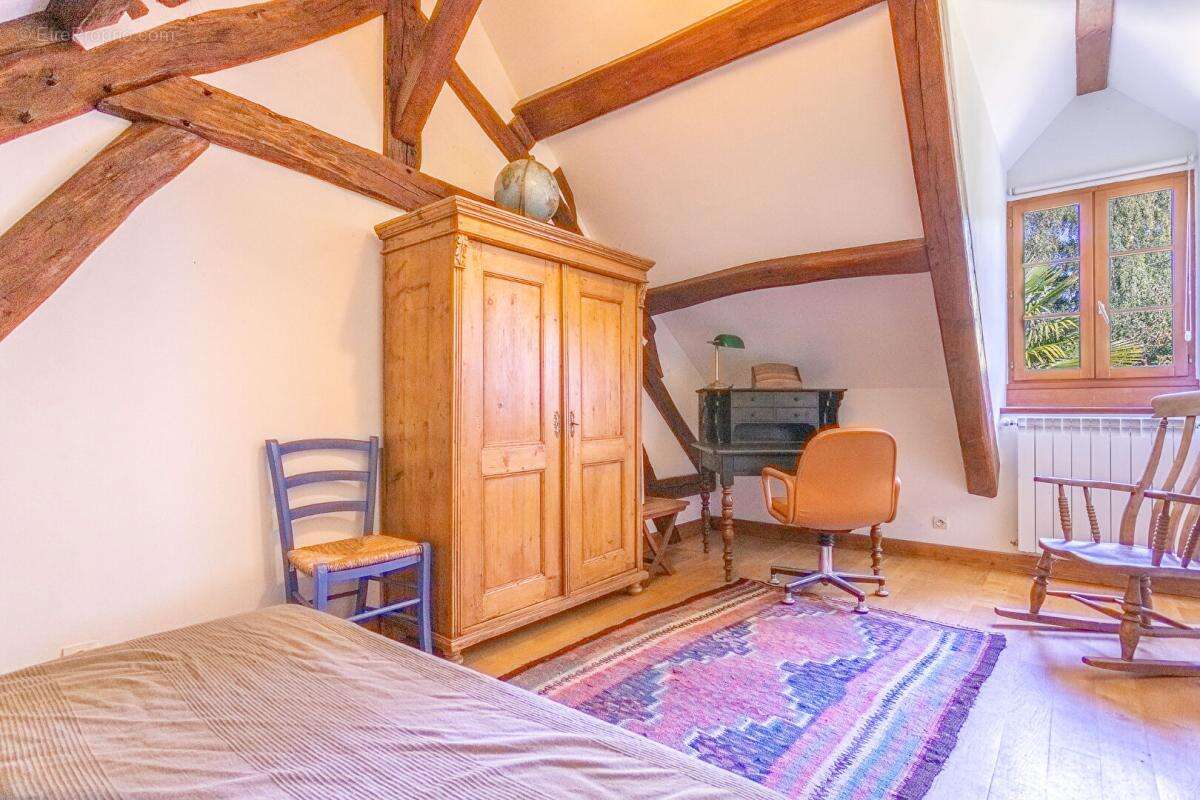 Maison à GIEVRES