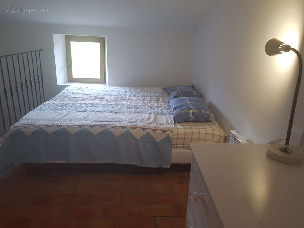 Maison à FORCALQUIER