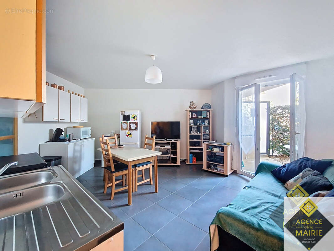 Appartement à VIGNEUX-SUR-SEINE