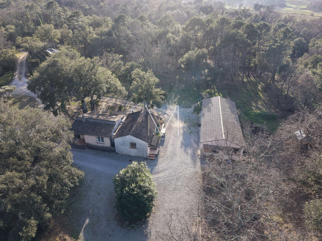 Maison à PLAN-DE-LA-TOUR