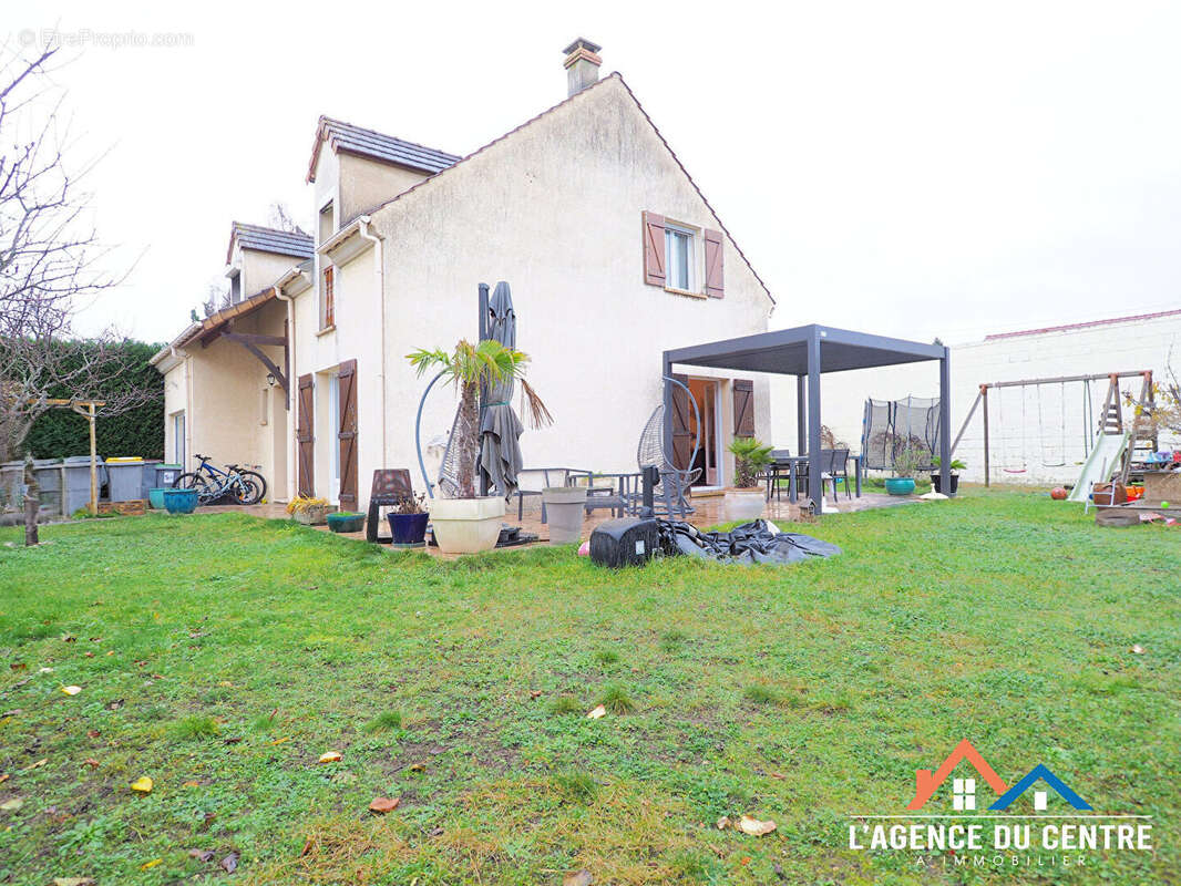 Maison à CARRIERES-SOUS-POISSY