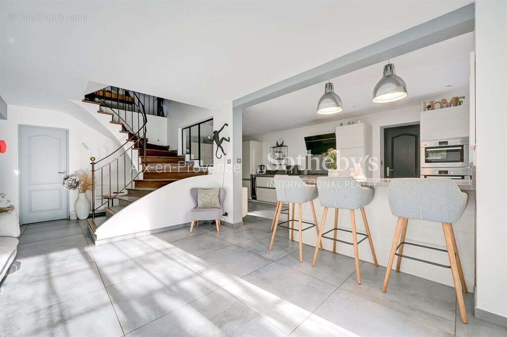 Maison à AIX-EN-PROVENCE