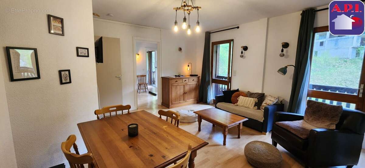 Appartement à USTOU