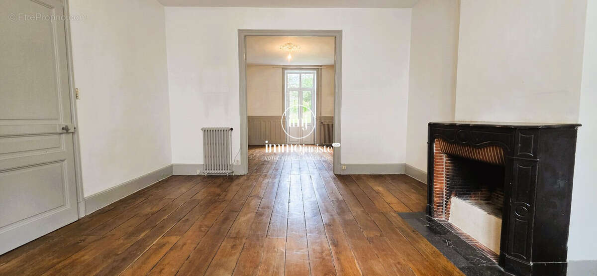 Maison 199 m² à Limoges  - photo 3