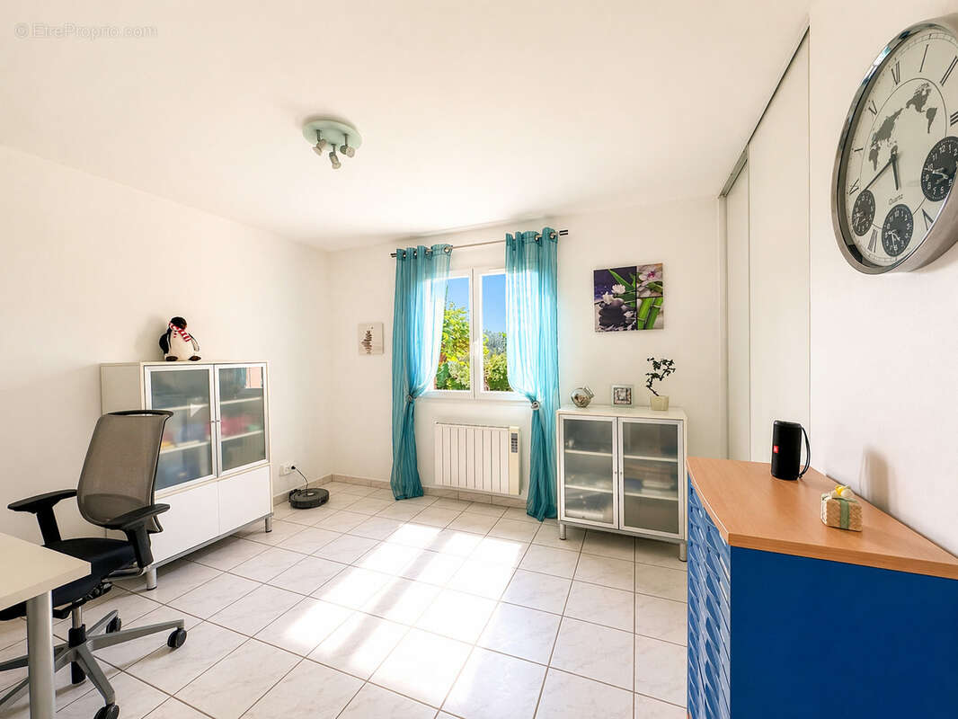 Maison à CLONAS-SUR-VAREZE