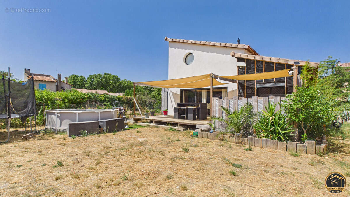 Maison 140 m² à Bize-Minervois  - photo 2