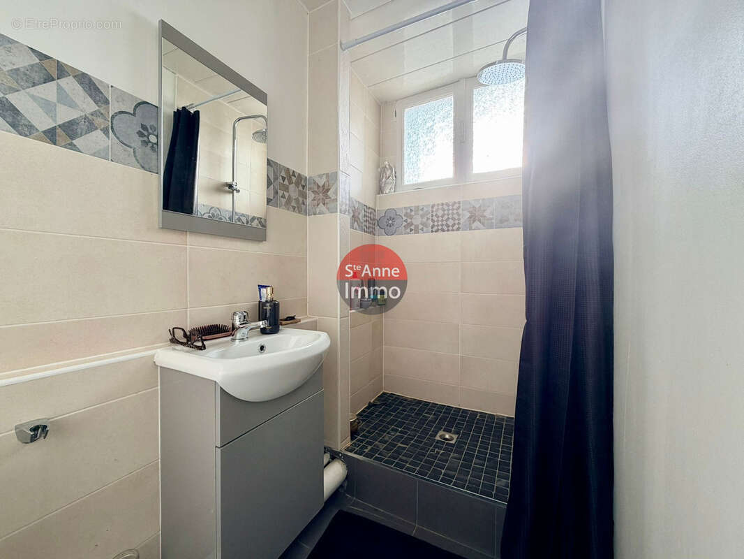 Maison à VERS-SUR-SELLES