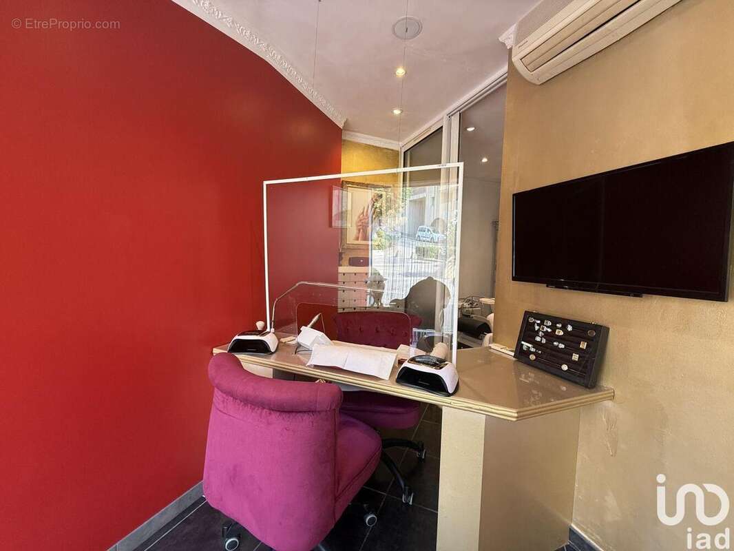 Photo 8 - Commerce à SAINTE-MAXIME