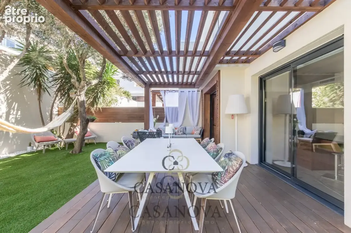 Montpellier  Casanova Immobilier vous propose cette villa contemporaine située dans un environnement résidentiel recherché. - photo 3