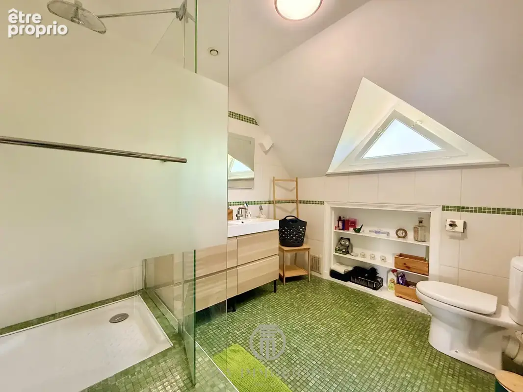 VILLA FAMILIALE avec vue, piscine XXL et pool house - photo 25